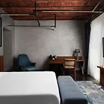 Decamondo Galata, A Tribute Portfolio 이스탄불