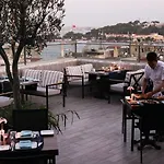 Decamondo Galata, A Tribute Portfolio 호텔 4*
