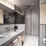 Decamondo Galata, A Tribute Portfolio 4*