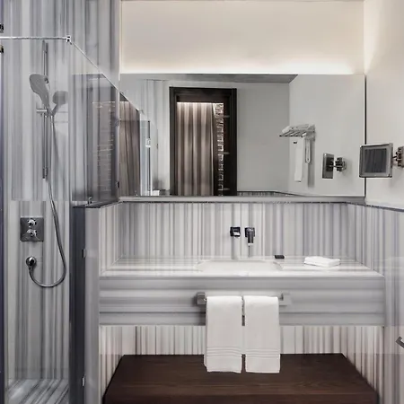 מלון Decamondo Galata, A Tribute Portfolio 4*