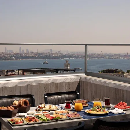 Decamondo Galata, A Tribute Portfolio Istanbul