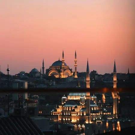 Decamondo Galata, A Tribute Portfolio 이스탄불