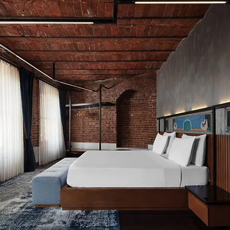 Decamondo Galata, A Tribute Portfolio Hotel Istanbul