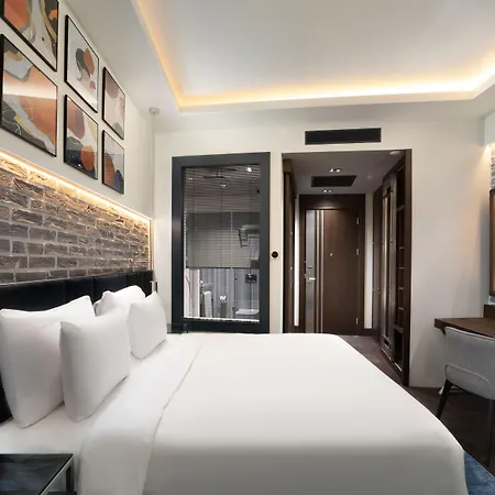 Decamondo Galata, A Tribute Portfolio Hotel Istanbul