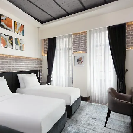 Hotel Decamondo Galata