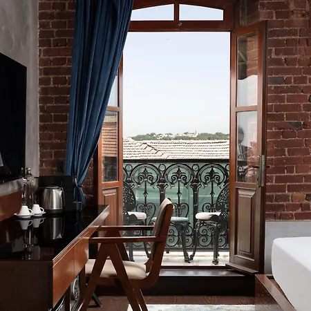 Decamondo Galata Hotel