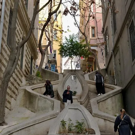 Hotel Decamondo Galata, A Tribute Portfolio Istanbul