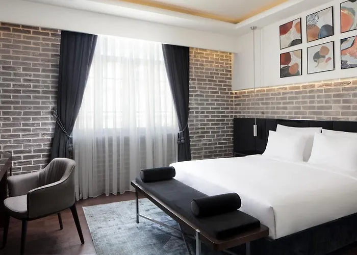 Decamondo Galata, A Tribute Portfolio Hotel