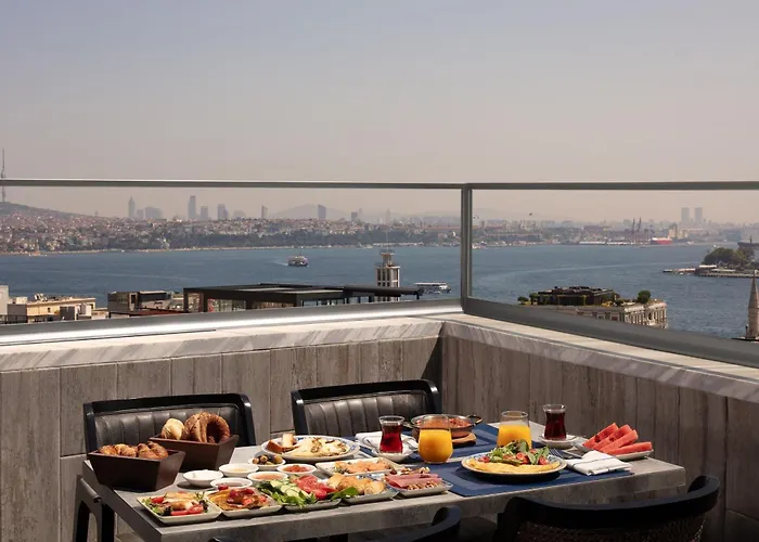 Decamondo Galata, A Tribute Portfolio Istanbulská provincie